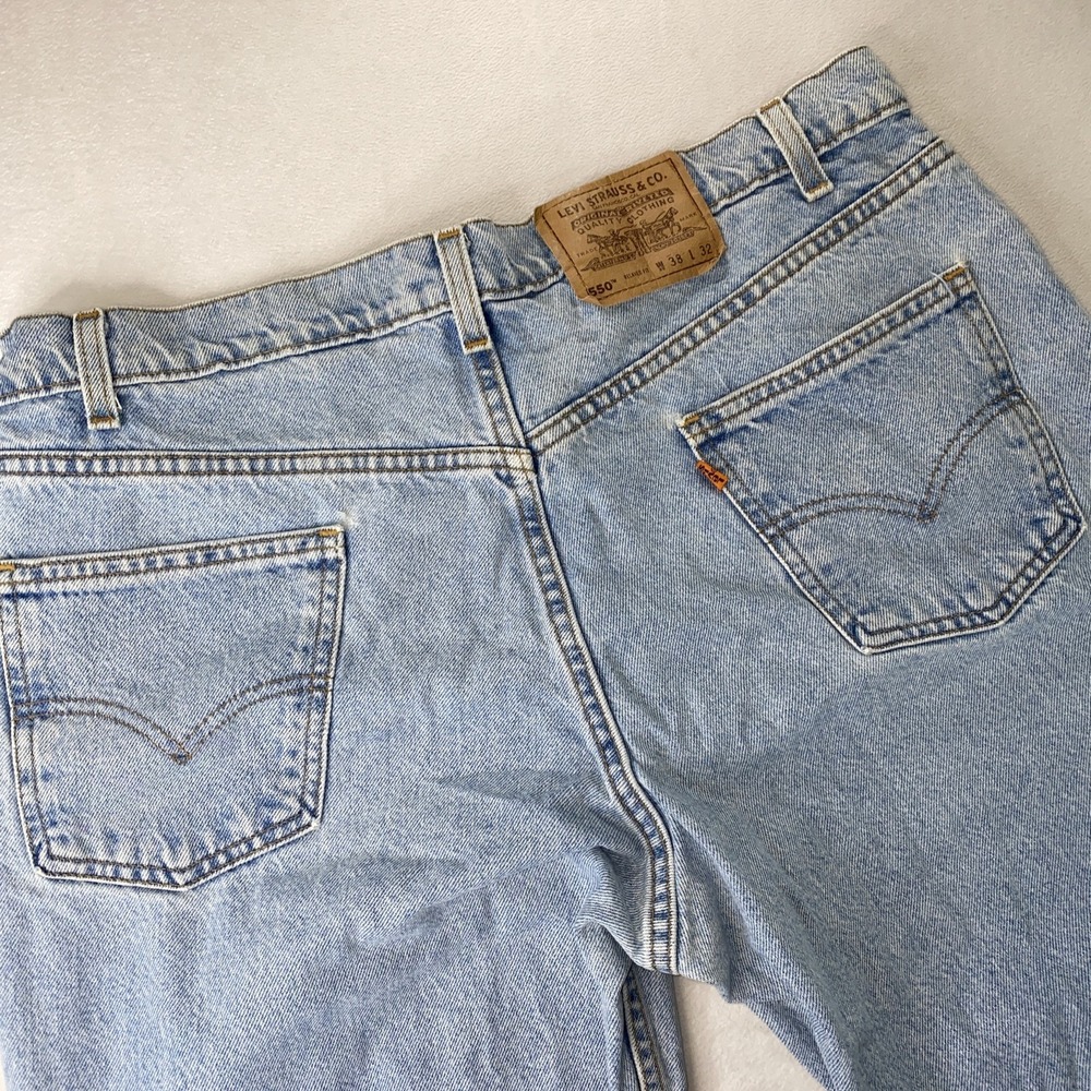 Vintage 90s Levis Orange Tab Jeans 550 Relaxed Fit Mens 36x31 Light Wash Denim